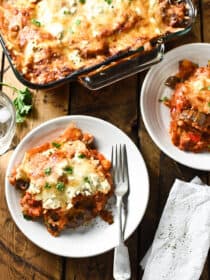 Cheesy Vegetarian Eggplant Lasagna | An easy to make and super delicious Meatless Monday dinner. | theendlesmeal.com