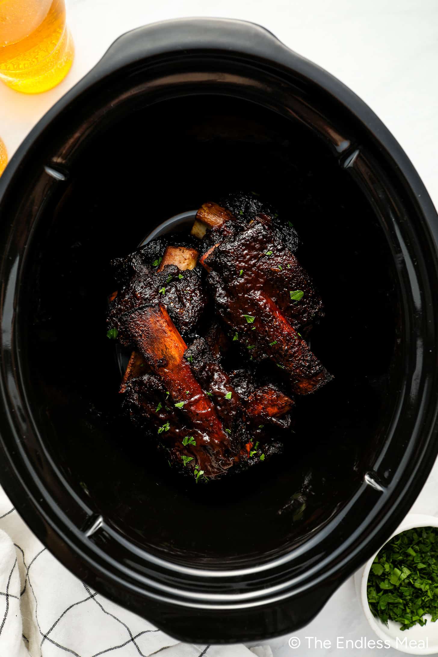 Beef ribs in the slow cooker