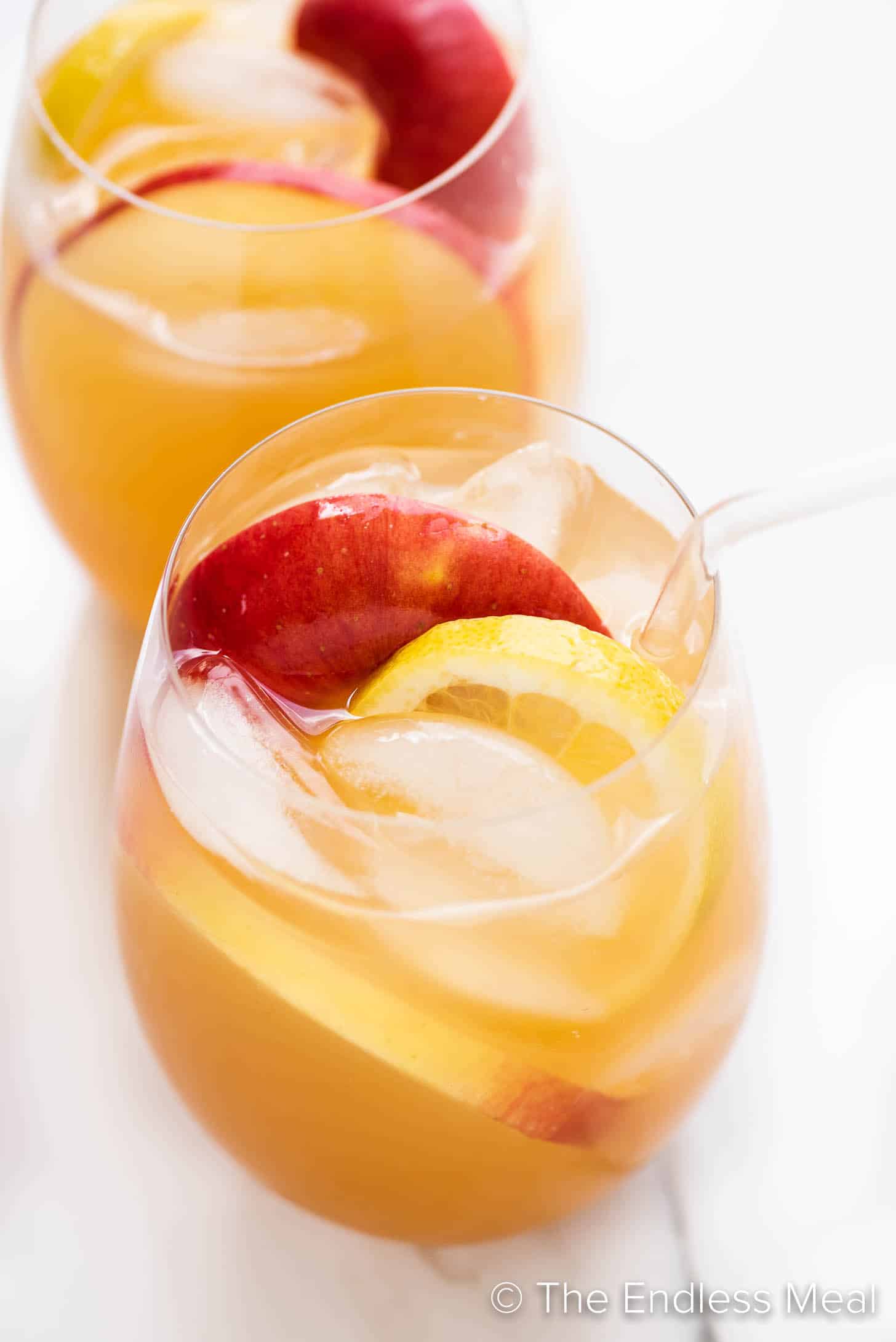 two glasses of apple lemonade